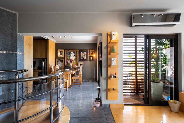 Apartment for sale in Cape Town City Centre, Cape Town, South Africa