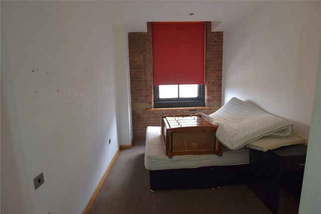 Apartment 16, 53, Leeds Road, West Yorkshire photo 4