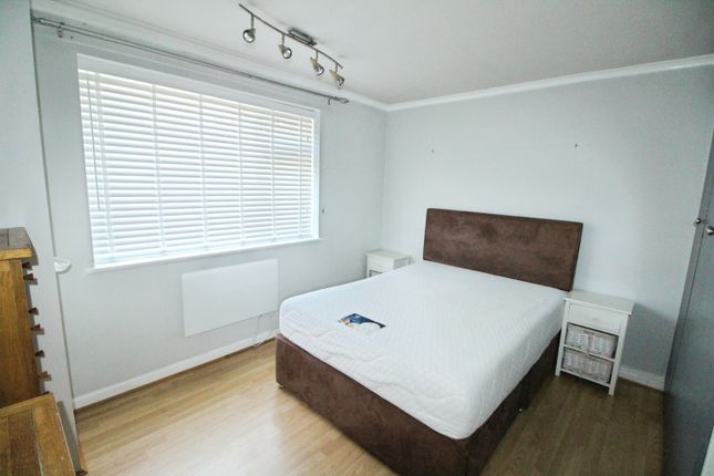 Flat 19, 36, Millhouses Lane, Sheffield photo 3