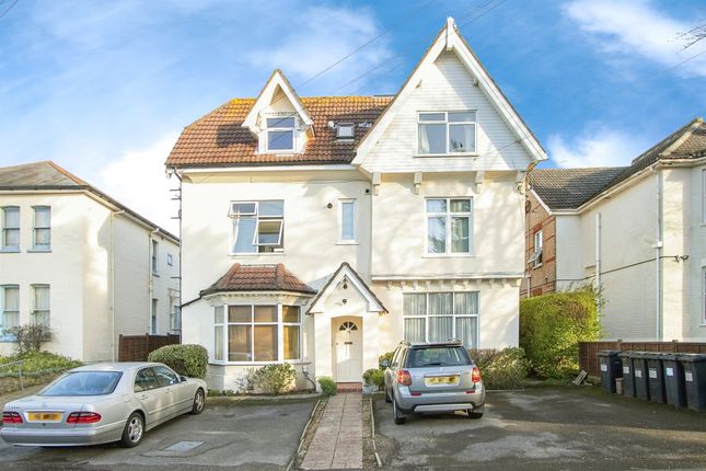 Flat for sale in Gordon Road, Boscombe, Bournemouth