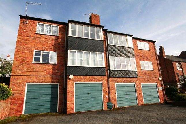 Property to rent in Amber Heights, Green Hill, Worcester.