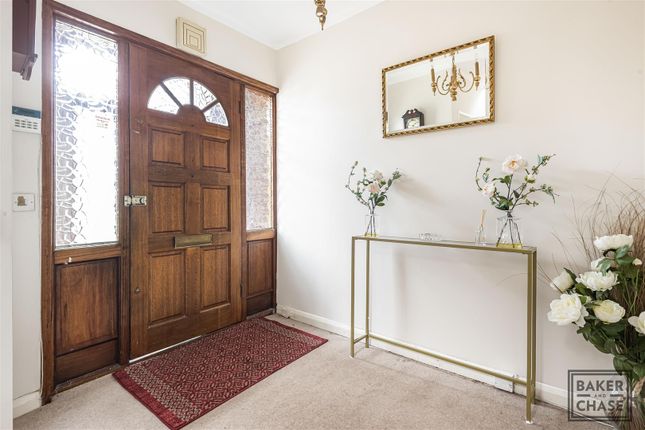 35, Conway Road, London photo 4