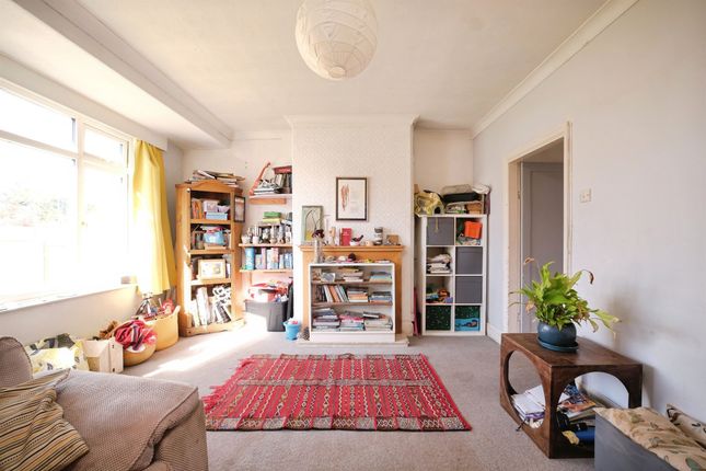 27, Garrick Avenue, Hereford photo 4