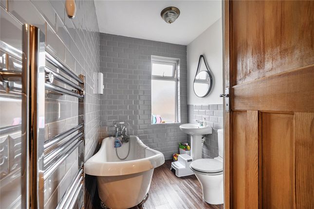 10, Oulton Lane, Leeds photo 4