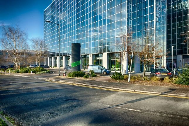 Thumbnail Office to let in Betts Way, Crawley