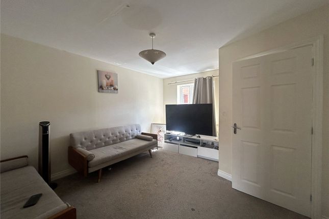 5, Orkney Close, Somerset photo 4