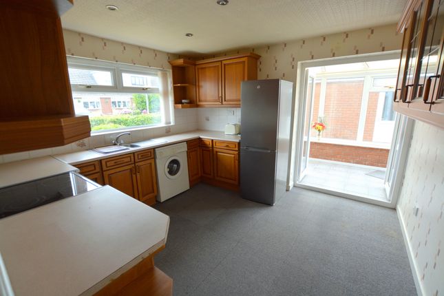 58, Leesway Drive, Denton photo 4