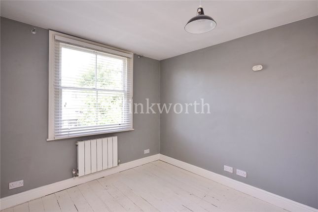 Terraced house to rent in Fairfax Road, London