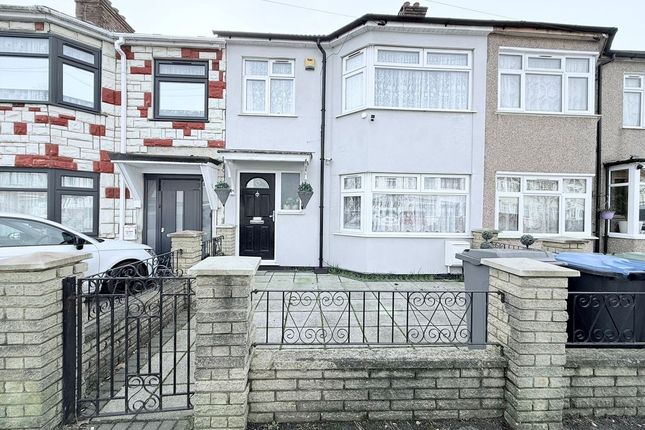Maybank Avenue, Wembley photo 4