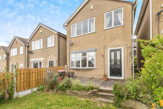 5, Brownhill Close, Birstall, Batley photo 4