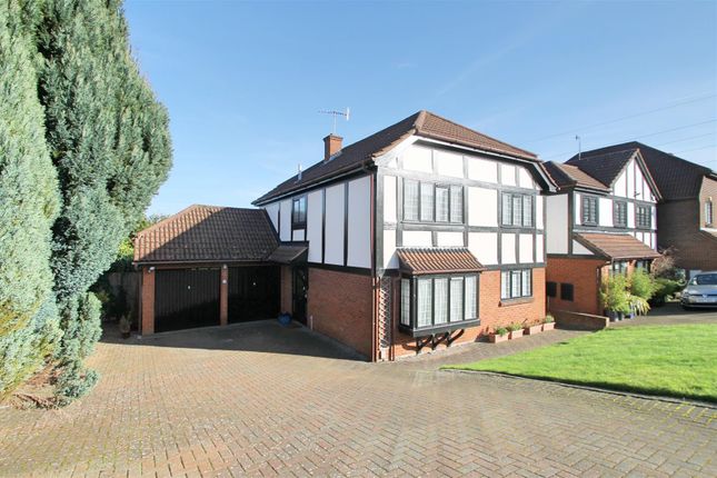 Thumbnail Detached house for sale in Albany Close, Bushey