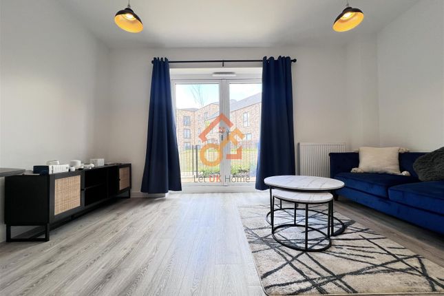 11, Lanchester Close, Birmingham photo 2