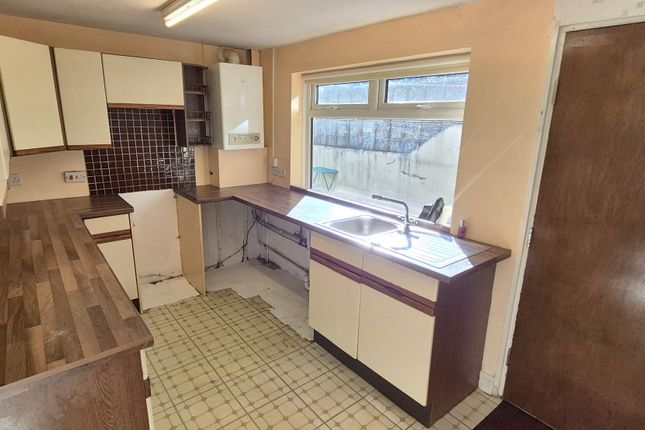 39 Oak Road, Scarborough photo 3