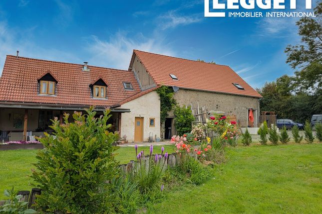 Thumbnail Villa for sale in Saint-Léger-Magnazeix, Haute-Vienne, Nouvelle-Aquitaine