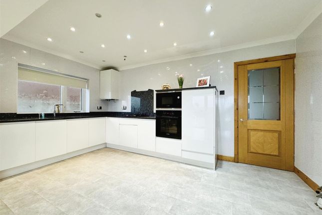 60, Elvington Road, Hightown Liverpool photo 4