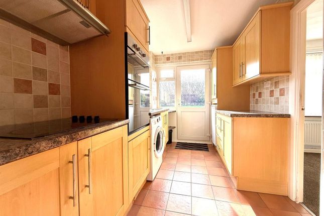21, Springfield Avenue, Swansea photo 4