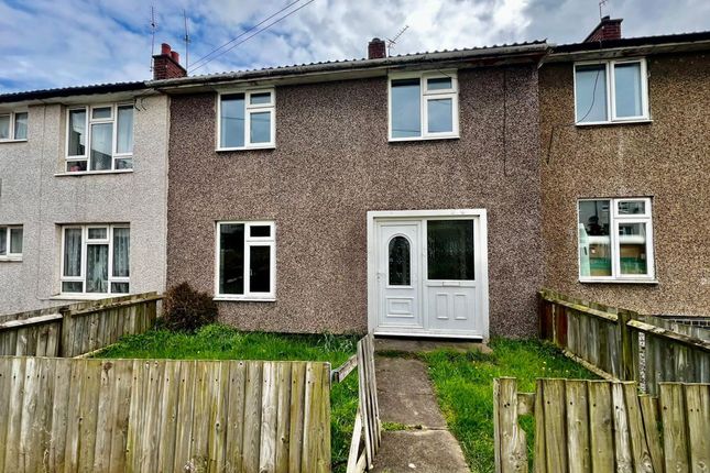Terraced house to rent in Leyside, Coventry