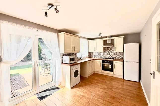 25, Narborough Court, Beverley photo 3