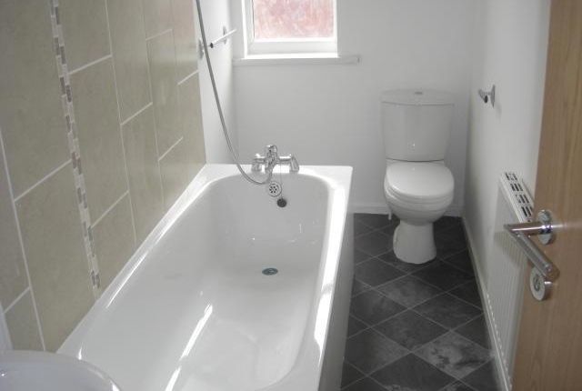 Meadow View, Leeds photo 3