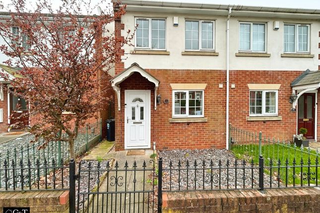 Thumbnail Semi-detached house to rent in Fenton Street, Brierley Hill