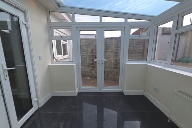 12, Tudor Road, Hayes photo 5