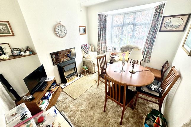 116, Rosebery Street, Swindon photo 2