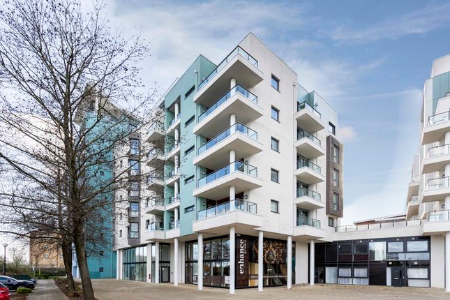 Thumbnail Flat to rent in Sapphire Court, Ocean Village, Southampton