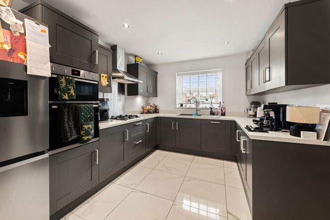 5 Malt Kiln Crescent, Horncastle photo 3