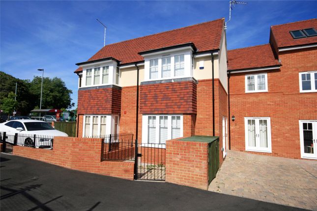 Thumbnail Semi-detached house to rent in Town Lane, Marlow, Buckinghamshire