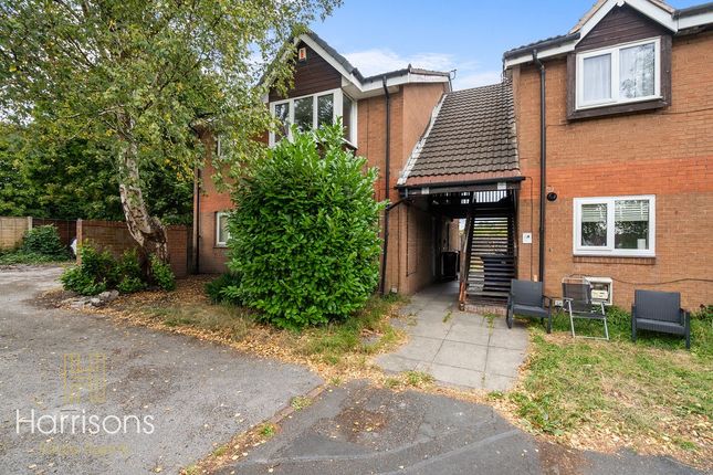 1-bed flat on Leigh, Lancashire, £58,500