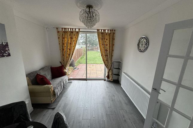 Thumbnail Property to rent in Hodge Hill Road, Hodge Hill, Birmingham