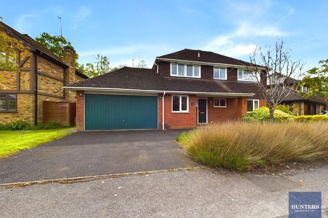 Property for sale in Fir Cottage Road, Finchampstead, Wokingham