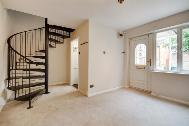34, Somergate Road, Cheltenham photo 2