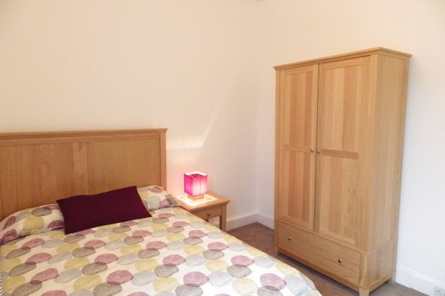 20 (2f3), Wardlaw Street, Edinburgh photo 4