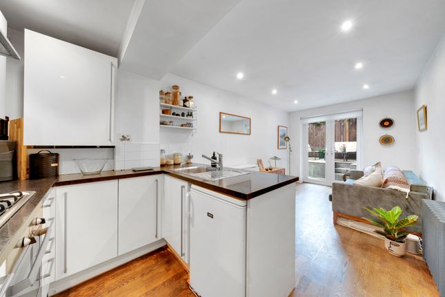 Thumbnail Flat for sale in York Way, Camden, London