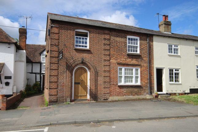 1 Bed Flat To Rent In High Street Bovingdon Hemel