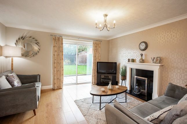 121, Heathcote Drive, Loughborough photo 4