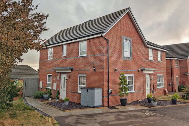 3-bed semi-detached on 26, Cooke Way, Lydney, £290,000