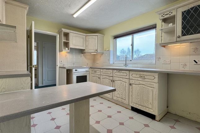8, Hendrick Drive, Chepstow photo 4