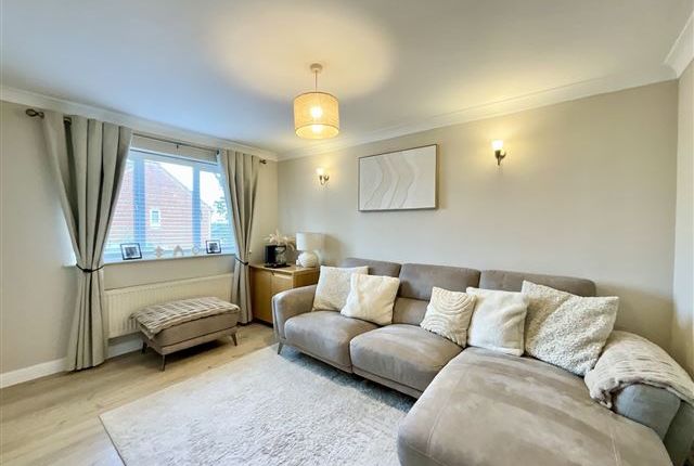 47, Birley Spa Drive, Sheffield photo 2
