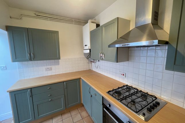 90 Clase Rd, Swansea photo 5
