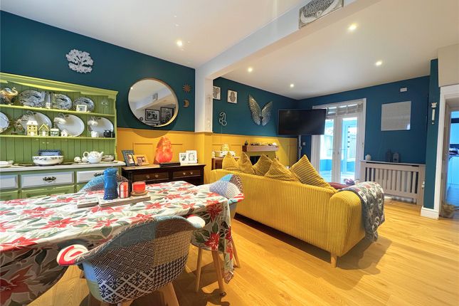 7, Harbour Way, Pembrokeshire photo 4