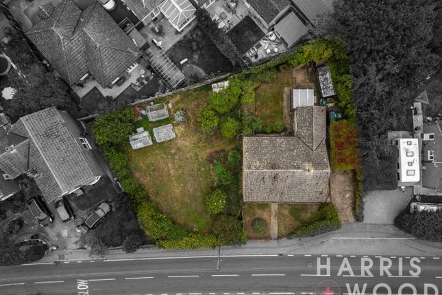 5 Darcy Road, Tiptree, Essex photo 2