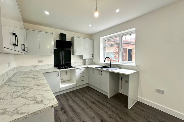 43, Drake Road, Walsall photo 4