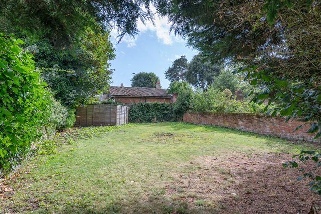 166, Norwich Road, Ipswich photo 4