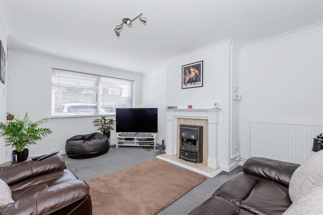 20, Kipling Avenue, Worthing photo 3