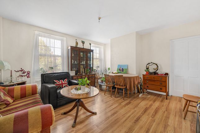 122, Green Lane, Morden photo 2
