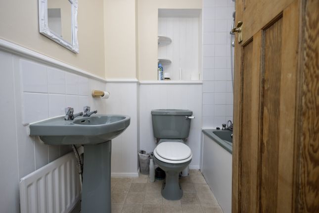 Flat for sale in Barrack Road, Christchurch, Bournemouth