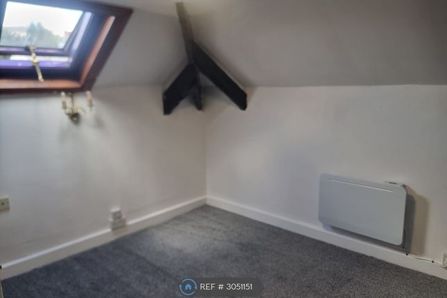 Flat, Priory House St Thomas Road, Launceston photo 5