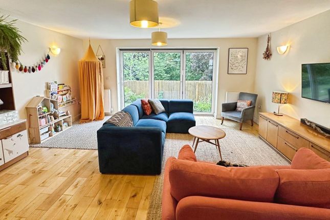 47a, Redhill Drive, Fishponds photo 5